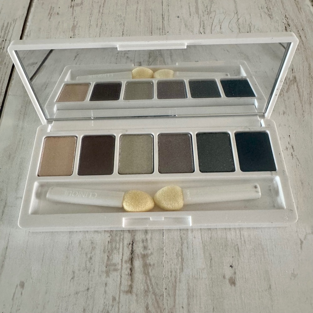 Clinique All About Shadow 6 Shades Eyeshadow Palette Neutral Smoke Diamond Mink